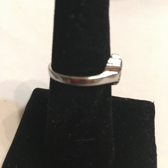 American made women's sterling silver ring - Picture 2 of 2